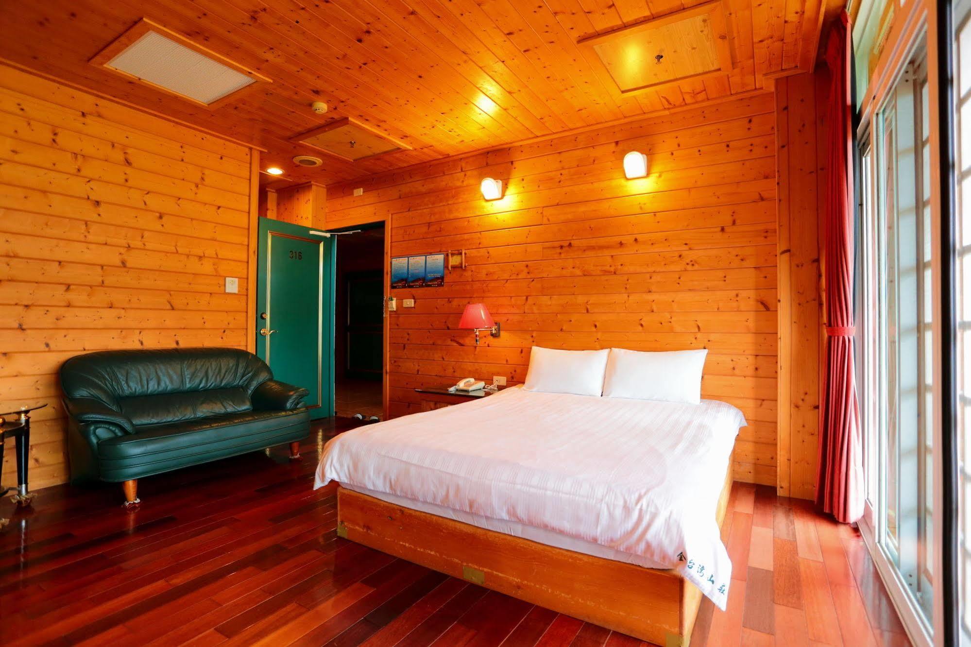 Kingtaiwan Hotel Lugu Exteriér fotografie